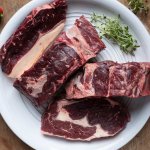 Stora- köttlådan, 27 - 30kg  Pris:231 kr/kg